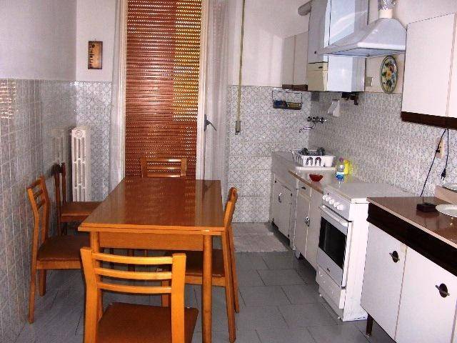 appartamento in vendita ad Ancona in zona Adriatico