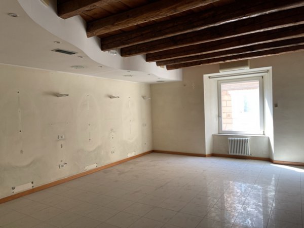 appartamento in vendita ad Ancona in zona Centro Storico