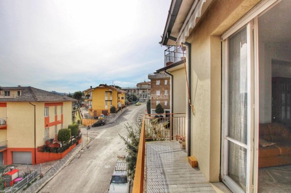 appartamento in vendita ad Ancona in zona Posatora
