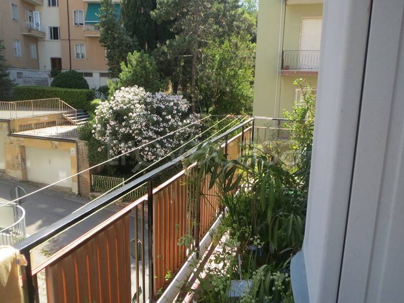 appartamento in vendita ad Ancona in zona Borgo Rodi