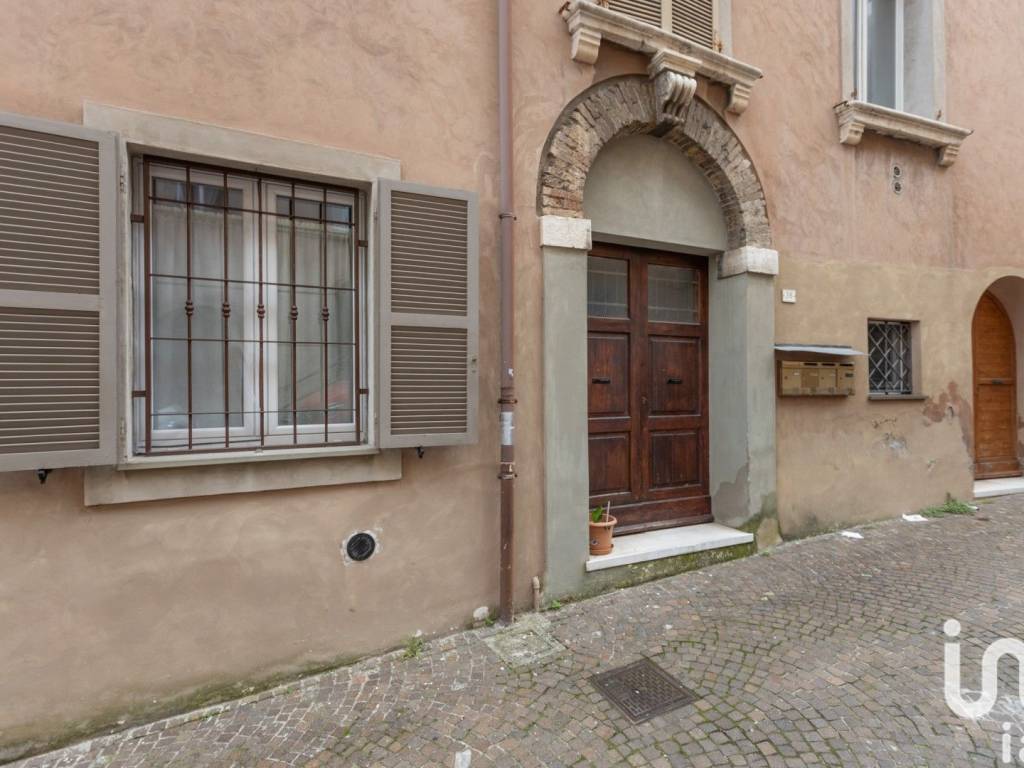 appartamento in vendita ad Ancona in zona Piano San Lazzaro