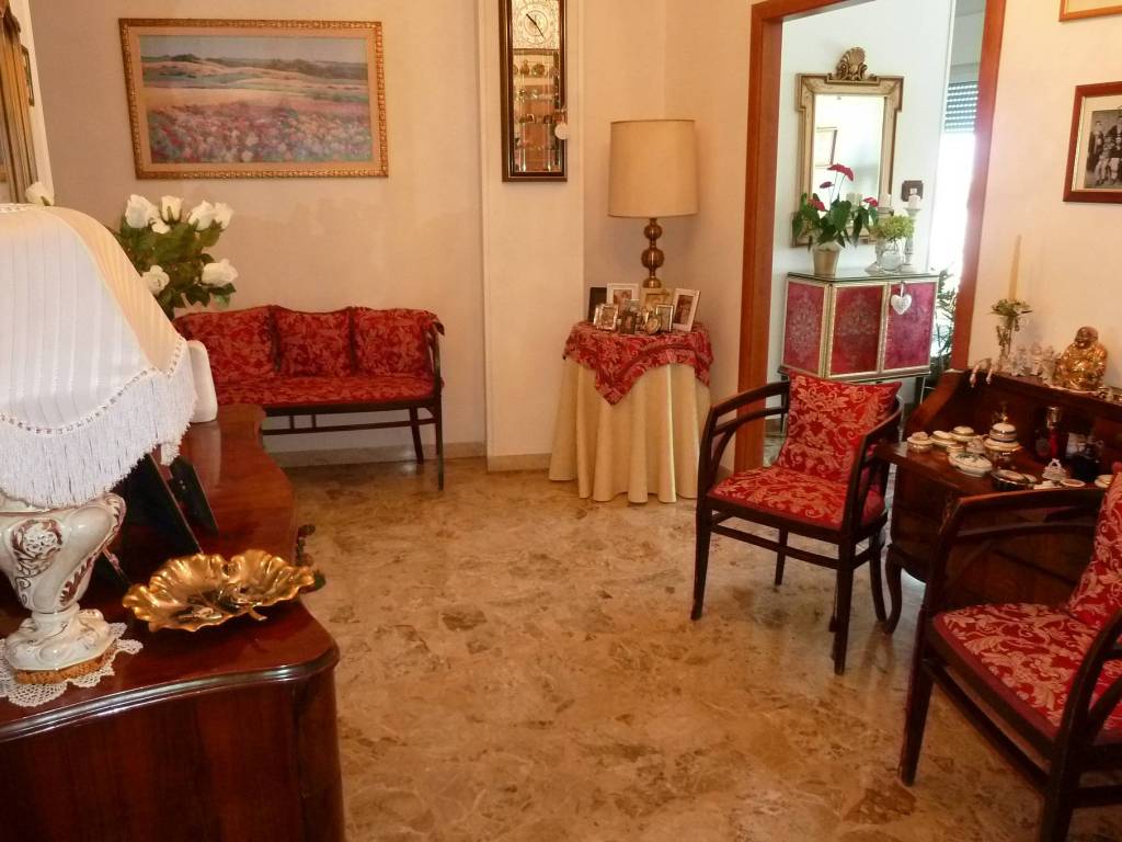 appartamento in vendita ad Ancona in zona Piano San Lazzaro
