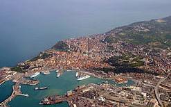 appartamento in vendita ad Ancona in zona Piano San Lazzaro