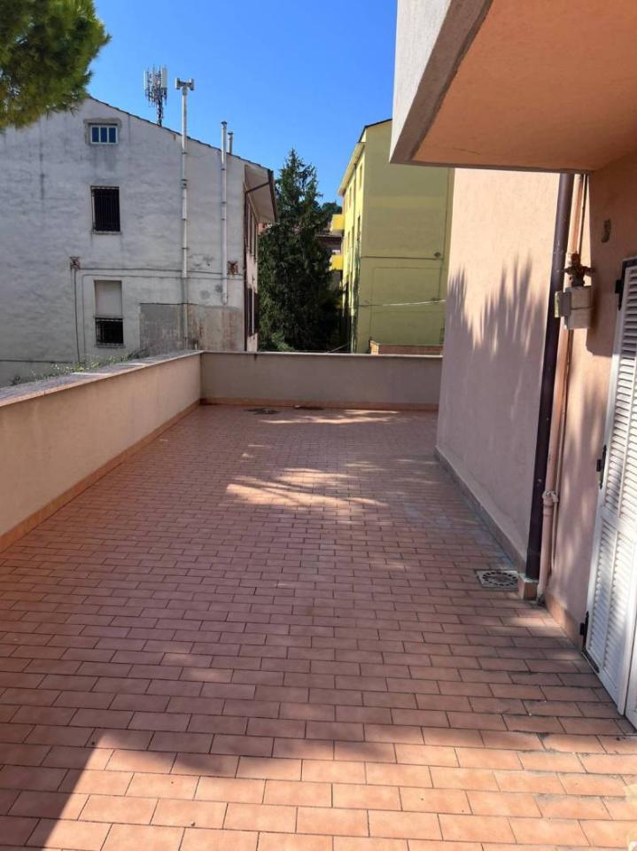 appartamento in vendita ad Ancona in zona Adriatico