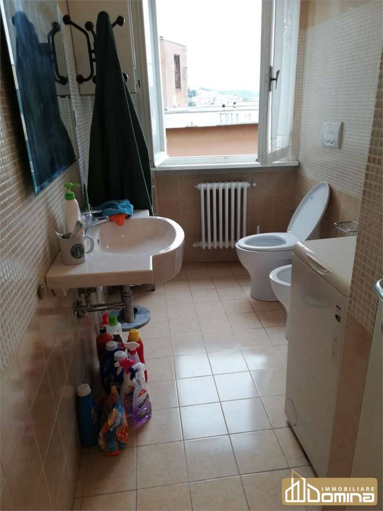 appartamento in vendita ad Ancona in zona Piano San Lazzaro