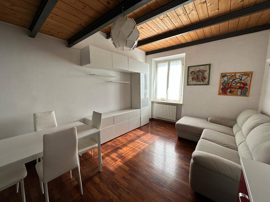 appartamento in vendita ad Ancona in zona Varano