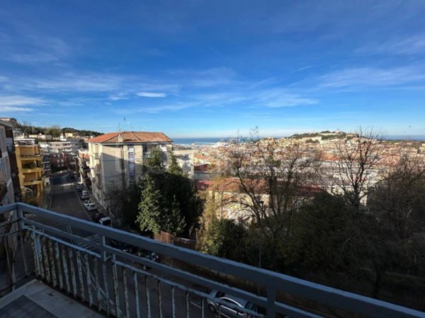 appartamento in vendita ad Ancona in zona Borgo Rodi