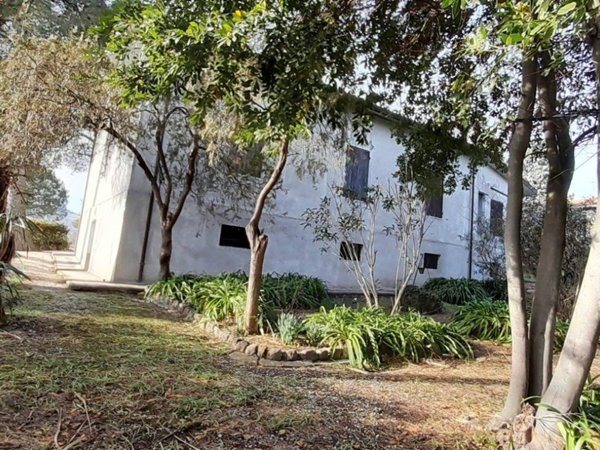 casa indipendente in vendita ad Ancona in zona Pinocchio