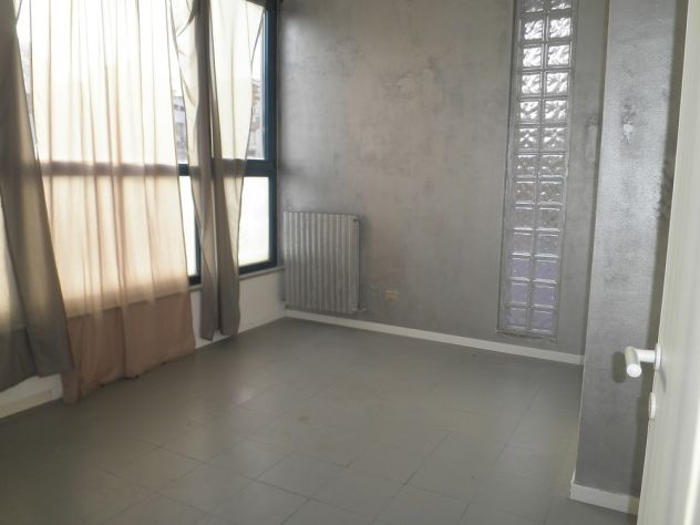 ufficio in vendita ad Ancona in zona Torrette