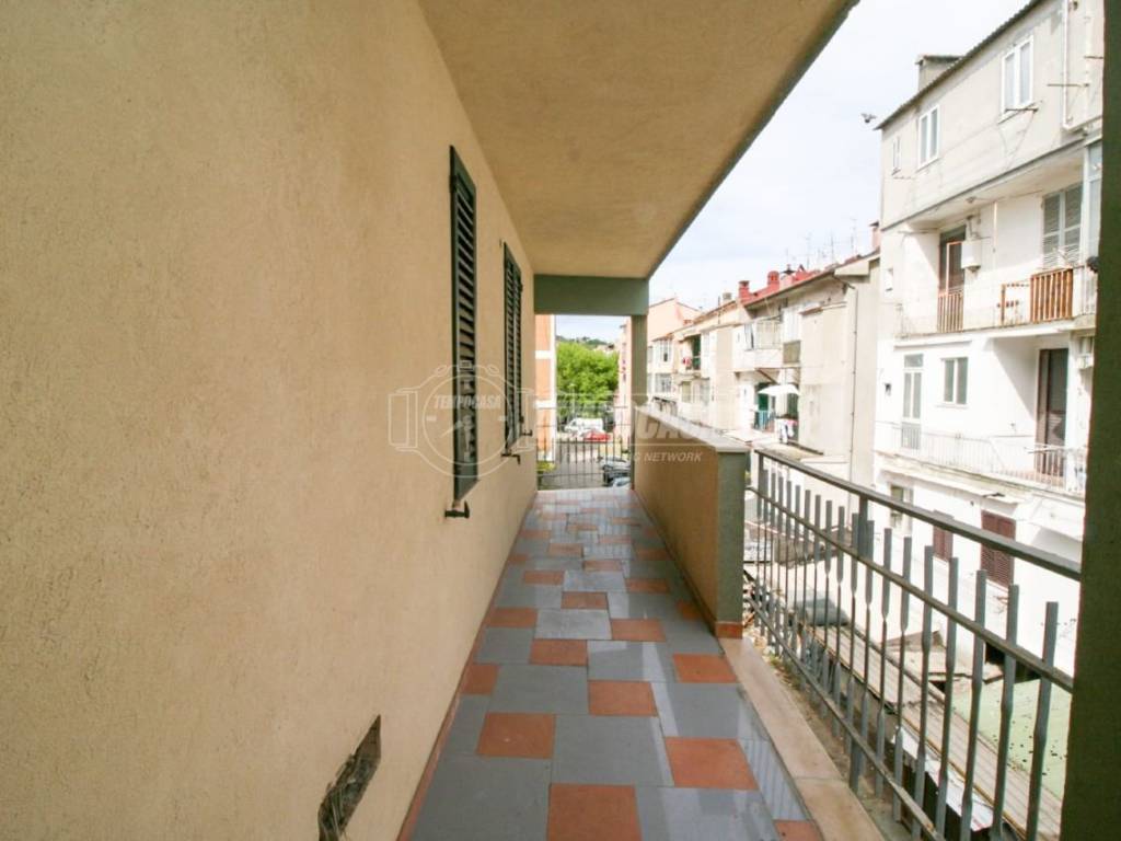 intera palazzina in vendita ad Ancona in zona Piano San Lazzaro