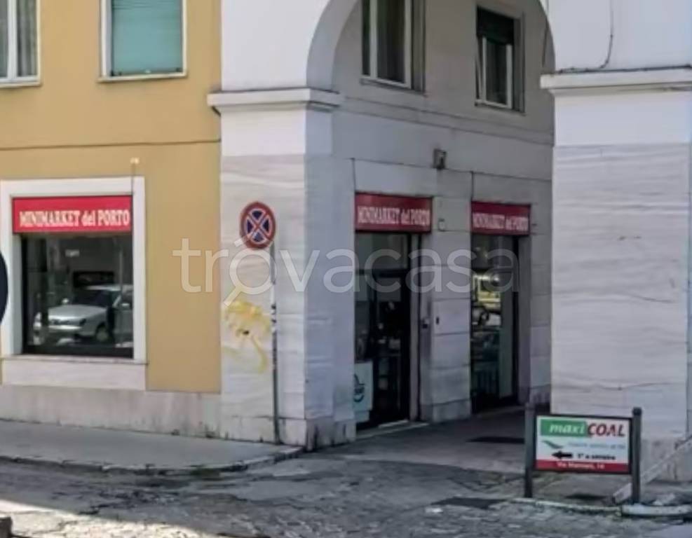 trivano in vendita ad Ancona in zona Centro Storico