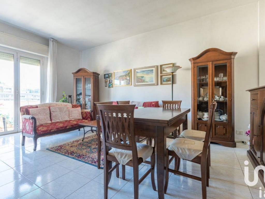 appartamento in vendita ad Ancona in zona Piano San Lazzaro