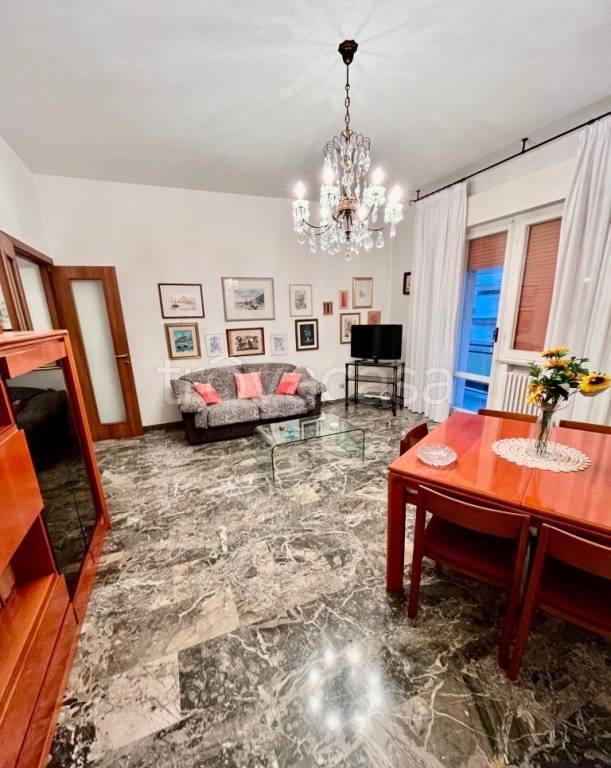 appartamento in vendita ad Ancona in zona Adriatico