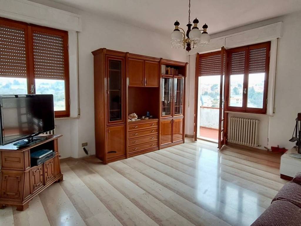 appartamento in vendita ad Ancona in zona Posatora