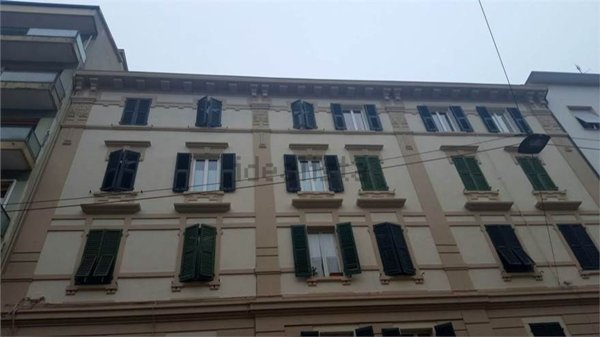 appartamento in vendita ad Ancona in zona Adriatico