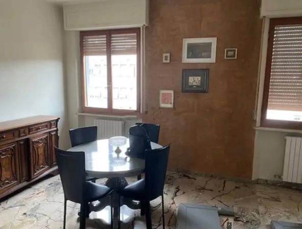 appartamento in vendita ad Ancona in zona Vallemiano