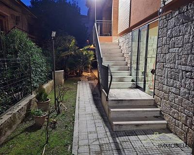 appartamento in vendita ad Ancona in zona Piano San Lazzaro