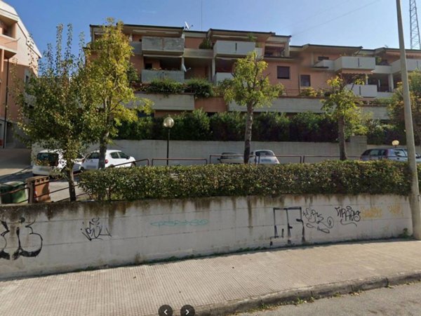 appartamento in vendita ad Ancona in zona Piano San Lazzaro