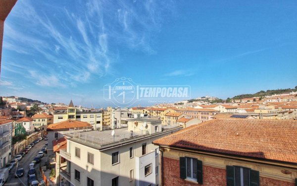 appartamento in vendita ad Ancona in zona Borgo Rodi