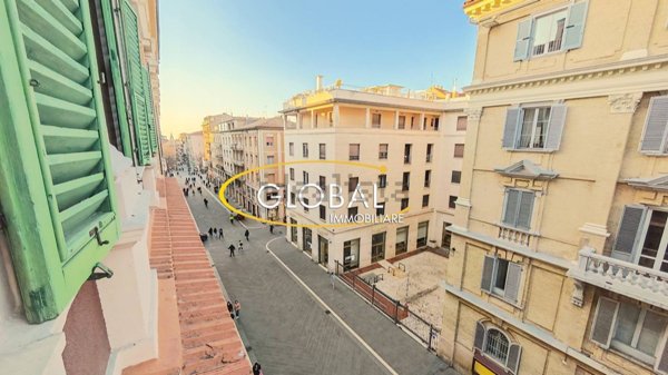 appartamento in vendita ad Ancona in zona Centro Storico