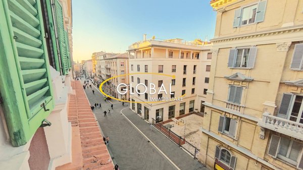 appartamento in vendita ad Ancona in zona Centro Storico