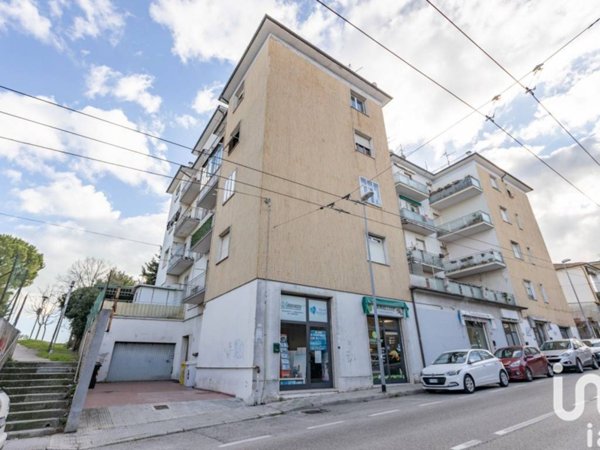 appartamento in vendita ad Ancona in zona Tavernelle