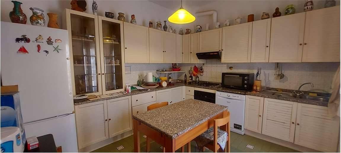 appartamento in vendita ad Ancona in zona Piano San Lazzaro