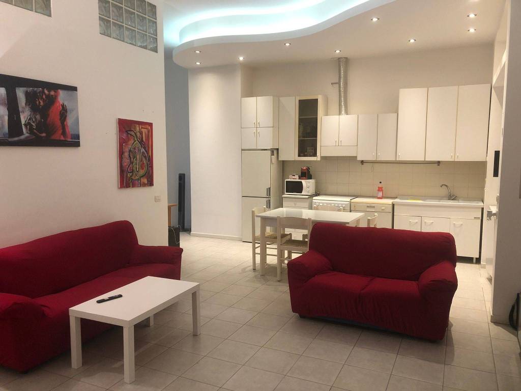 appartamento in vendita ad Ancona in zona Vallemiano