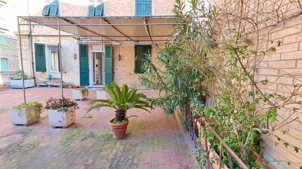 appartamento in vendita ad Ancona in zona Passetto