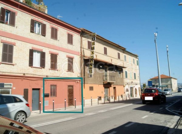 appartamento in vendita ad Ancona in zona Torrette