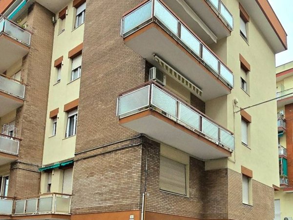 appartamento in vendita ad Ancona in zona Piano San Lazzaro