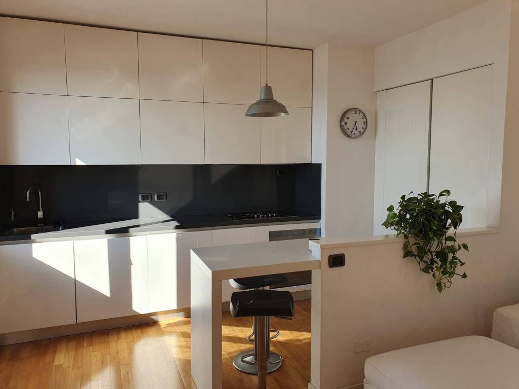 appartamento in vendita ad Ancona in zona Adriatico