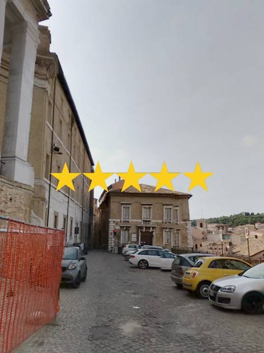 appartamento in vendita ad Ancona in zona Centro Storico