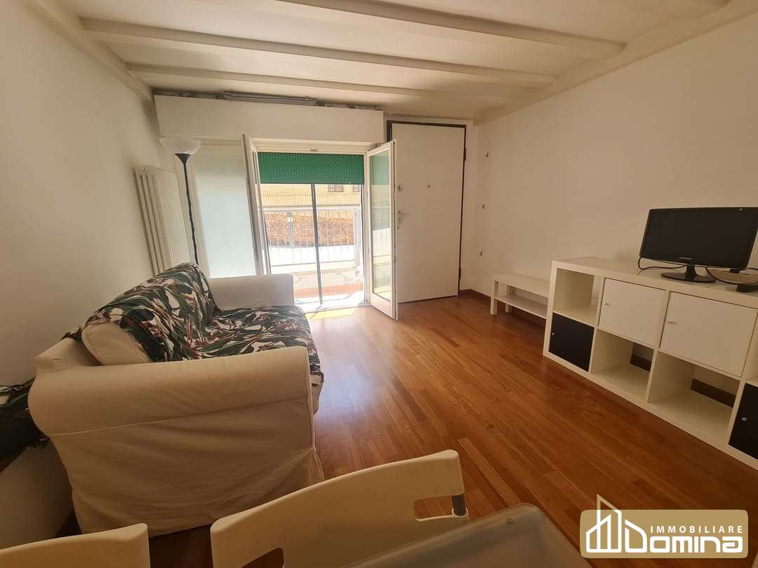 appartamento in vendita ad Ancona in zona Delle Grazie