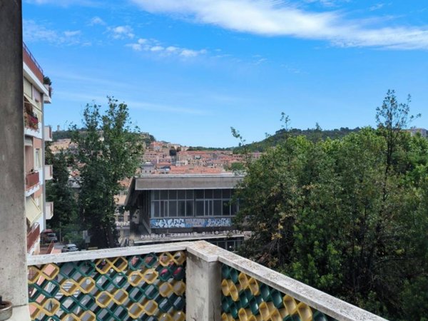 appartamento in vendita ad Ancona in zona Passetto