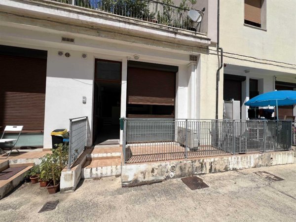 appartamento in vendita ad Ancona in zona Adriatico