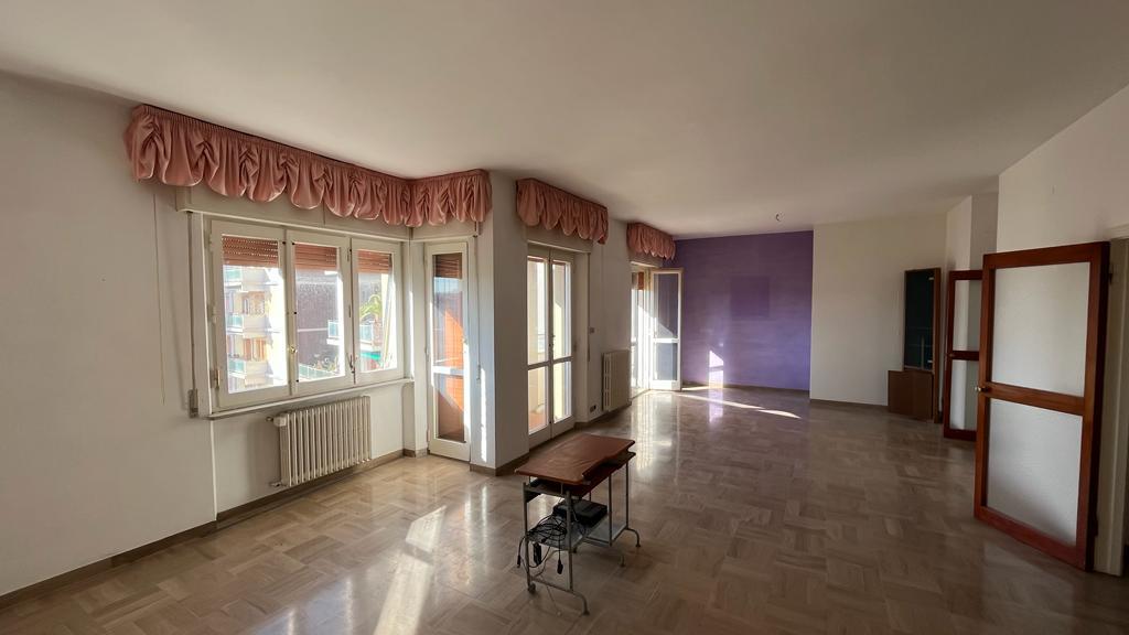 appartamento in vendita ad Ancona in zona Passetto