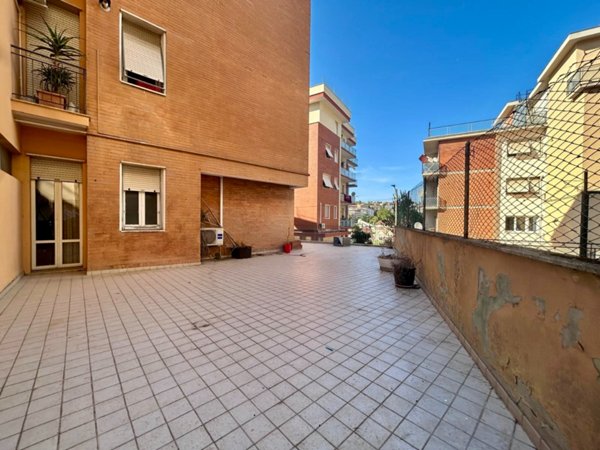 appartamento in vendita ad Ancona in zona Tavernelle