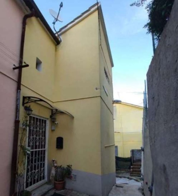 appartamento in vendita ad Ancona in zona Piano San Lazzaro