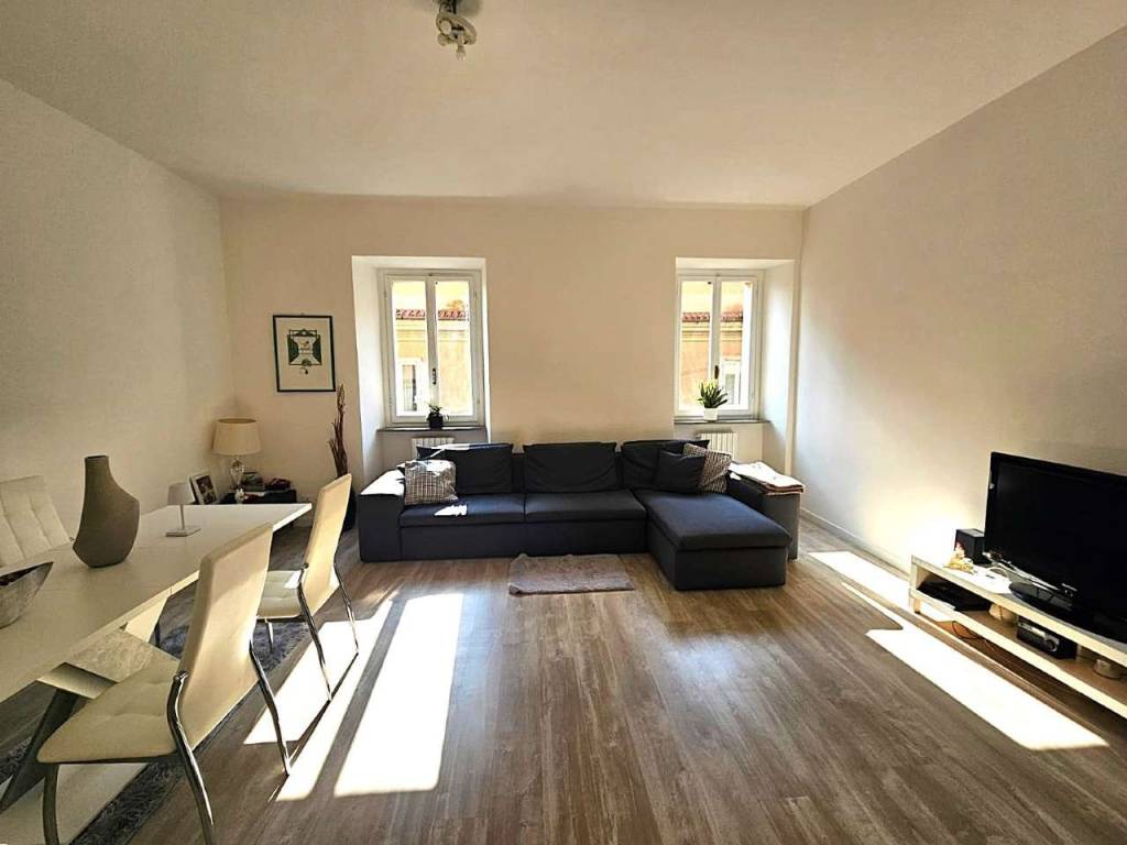 appartamento in vendita ad Ancona in zona Adriatico
