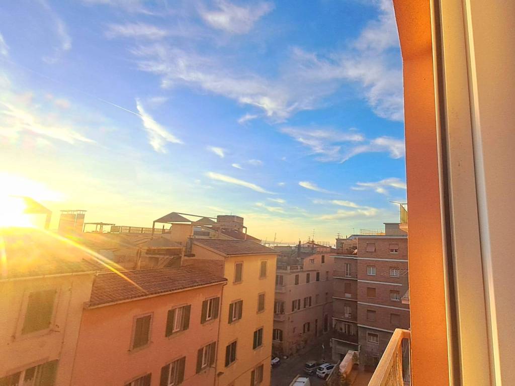 appartamento in vendita ad Ancona in zona Piano San Lazzaro