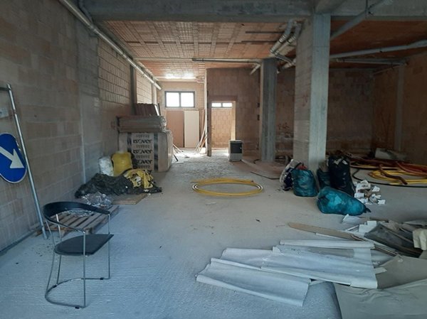 ufficio in vendita ad Ancona in zona Piano San Lazzaro