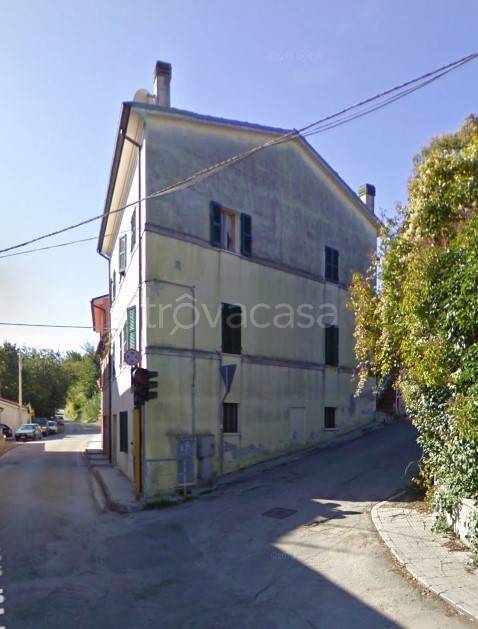 appartamento in vendita ad Ancona in zona Posatora