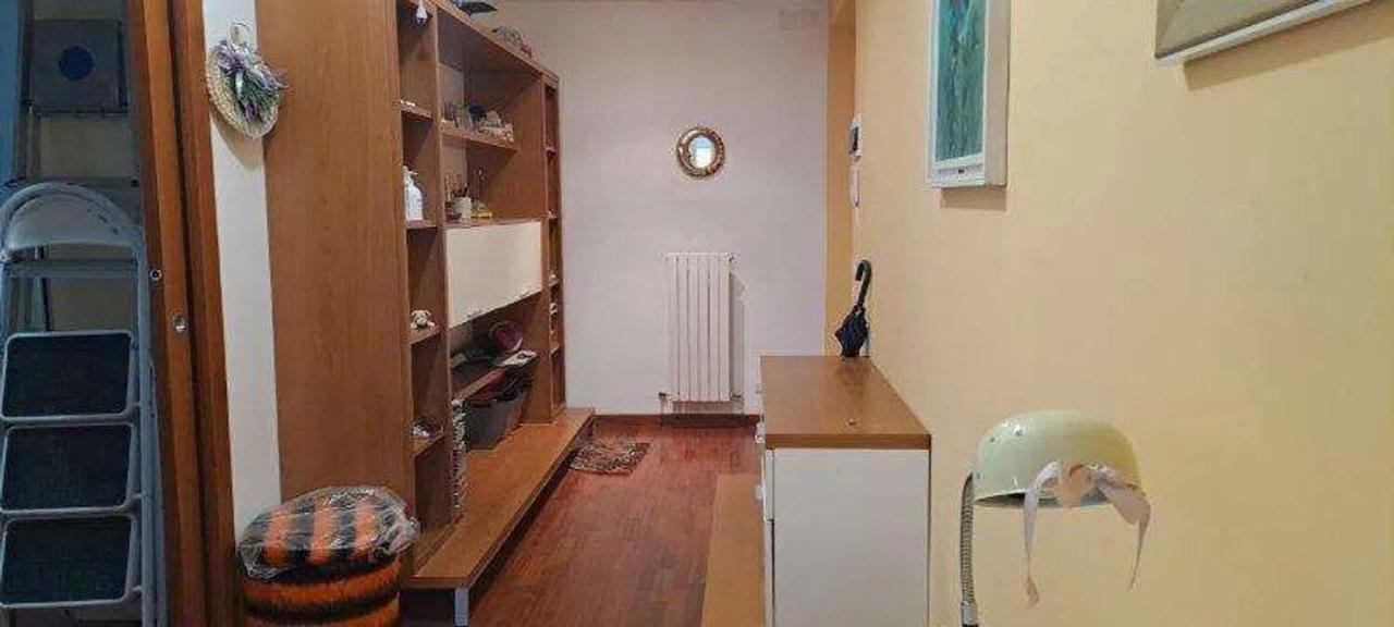 appartamento in vendita ad Ancona in zona Adriatico