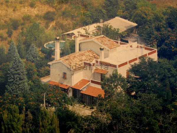 casa indipendente in vendita ad Ancona