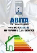 appartamento in vendita ad Ancona in zona Candia