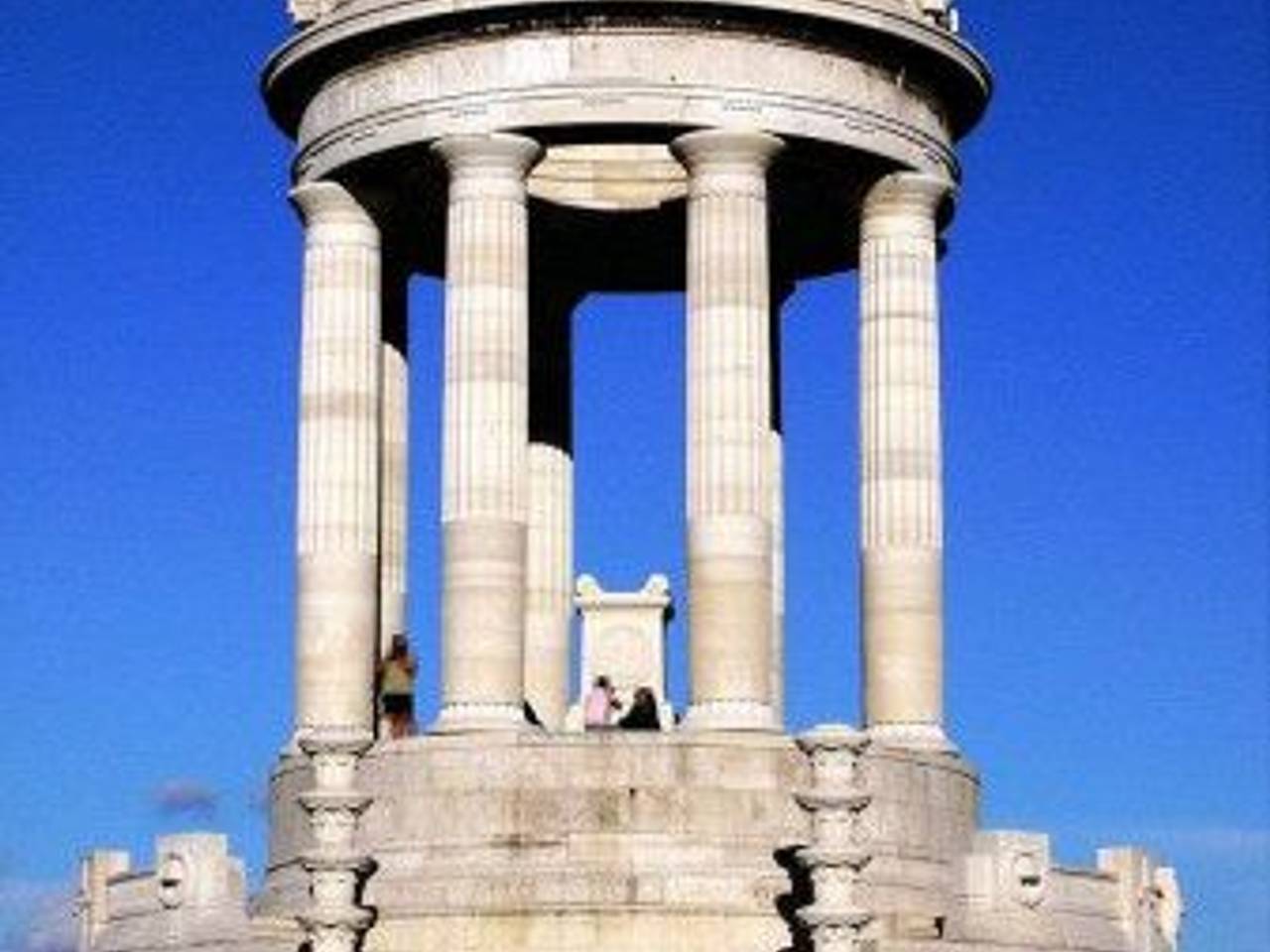 appartamento in vendita ad Ancona in zona Candia