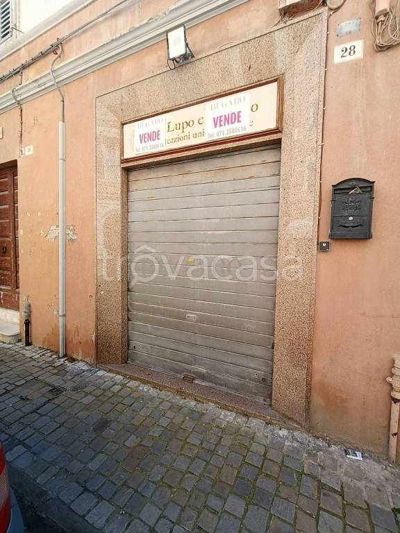 appartamento in vendita ad Ancona in zona Centro Storico