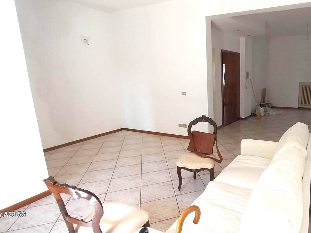 appartamento in vendita ad Ancona in zona Piano San Lazzaro