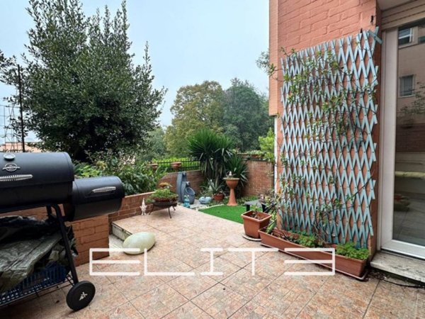 casa indipendente in vendita ad Ancona in zona Tavernelle